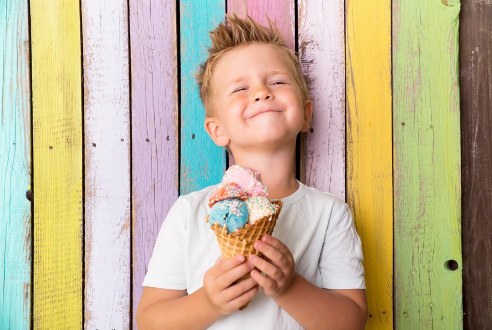 Aprende inglés con helados: vocabulario en inglés sobre sabores, postres, conos, polos y verano para niños.